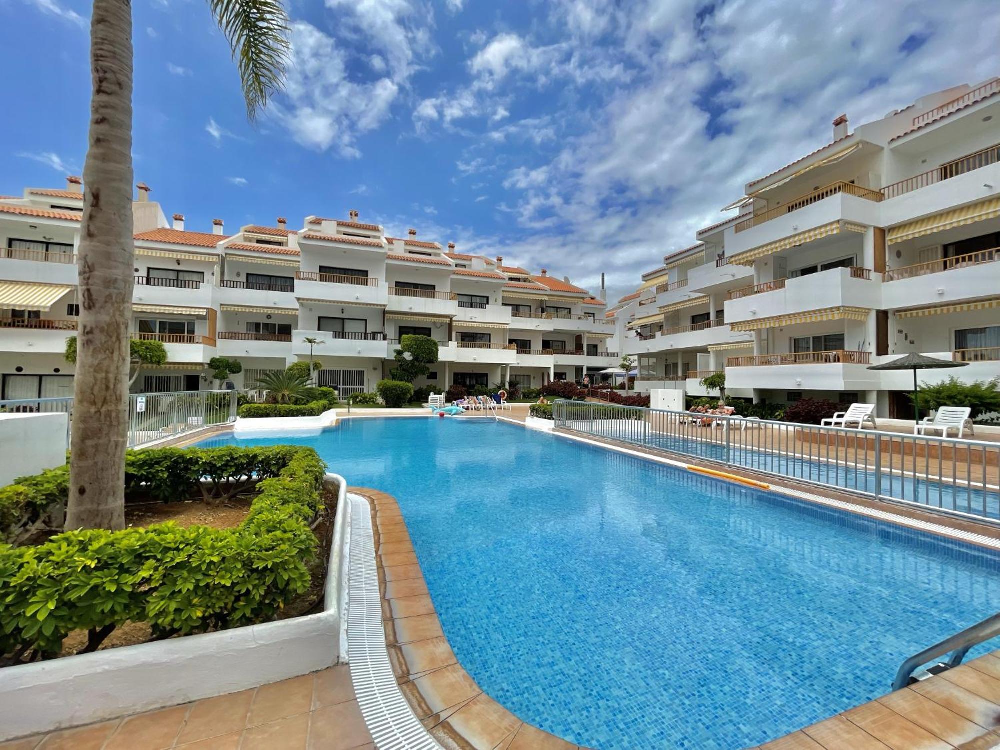 Pool Views Terrace Apartment Los Cristianos  Exterior photo
